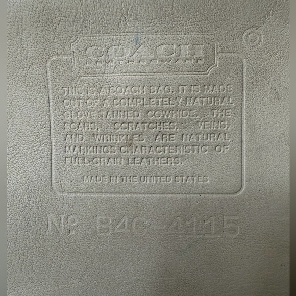 Vintage Coach Crossbody bag. style #4115 - Picture 12 of 12